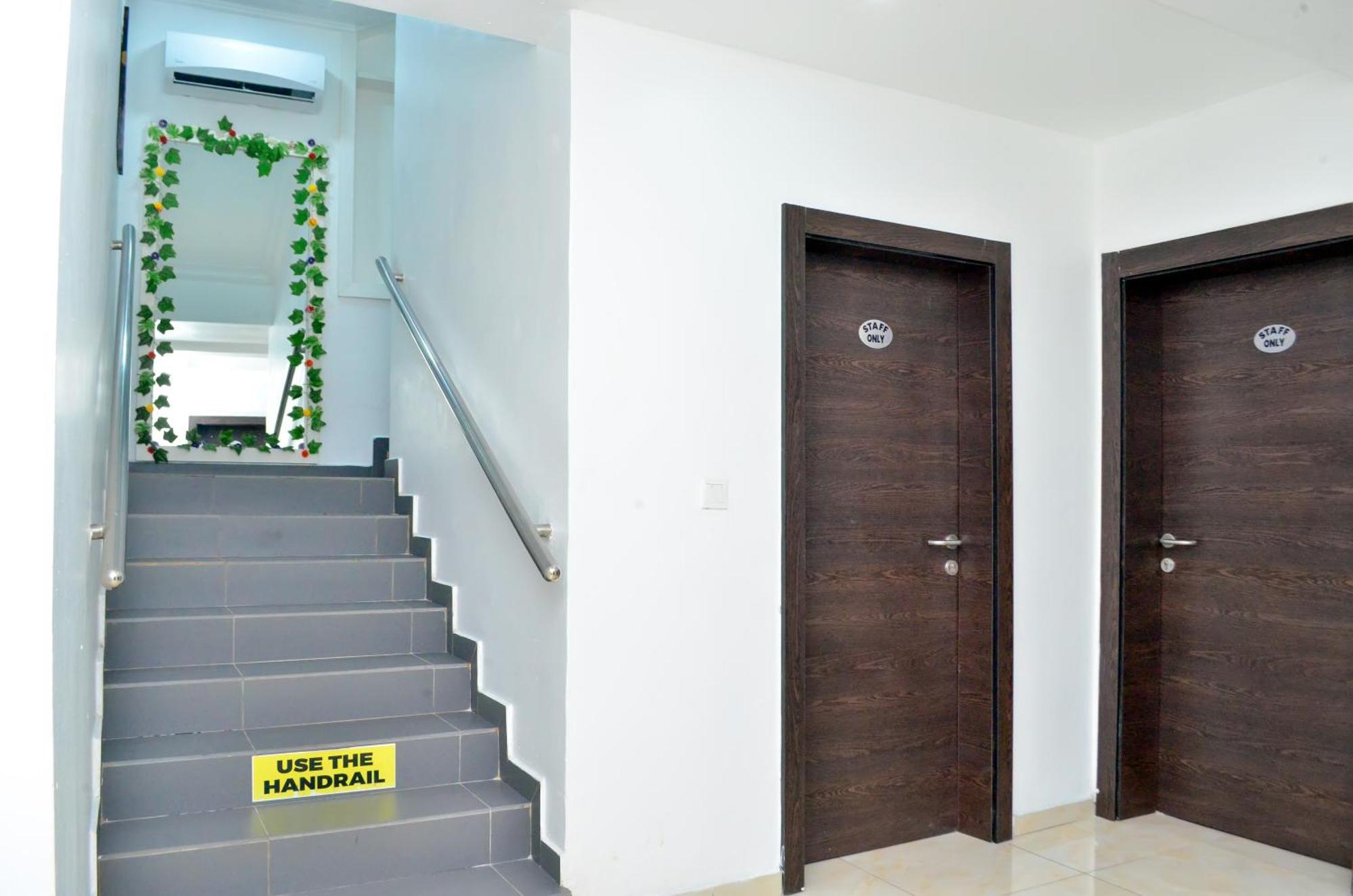 Proxima Centauri Hotel Port Harcourt Dış mekan fotoğraf